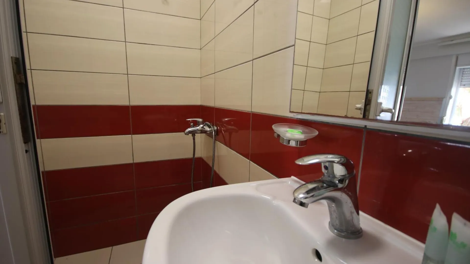 Hotel Potami Beach - Mondi Goro Himare Albania